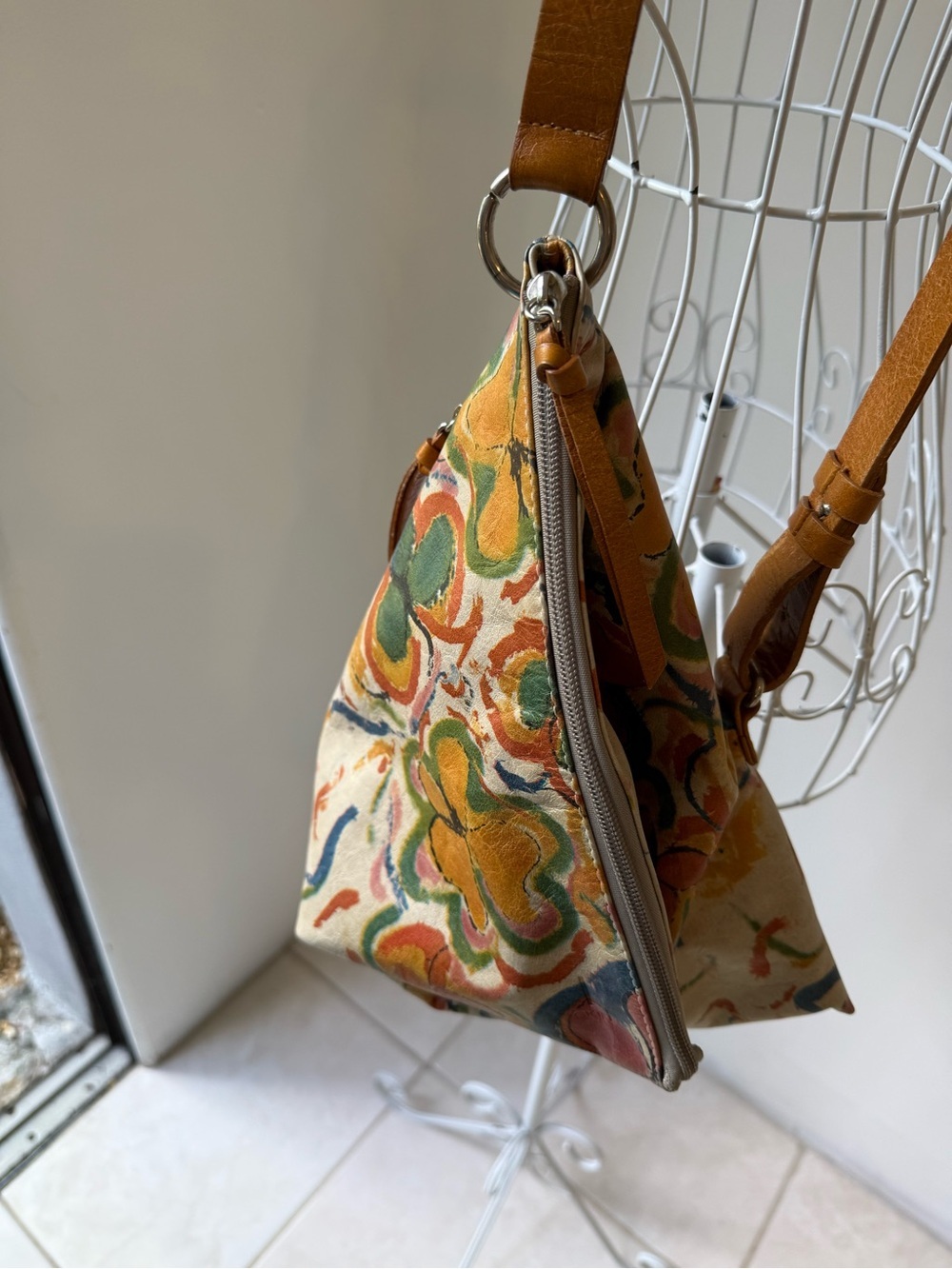 SKIN Argentina Hand Painted Leather Triangle Shoulder Bag Floral Artisan Purse - Picture 2 of 10